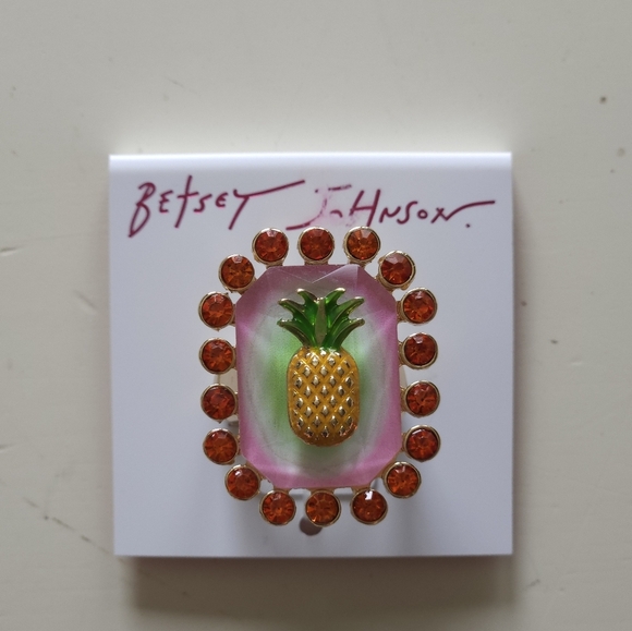 NWT Betsey Johnson Pineapple Cocktail Novelty Kitsch Ring - Picture 2 of 4